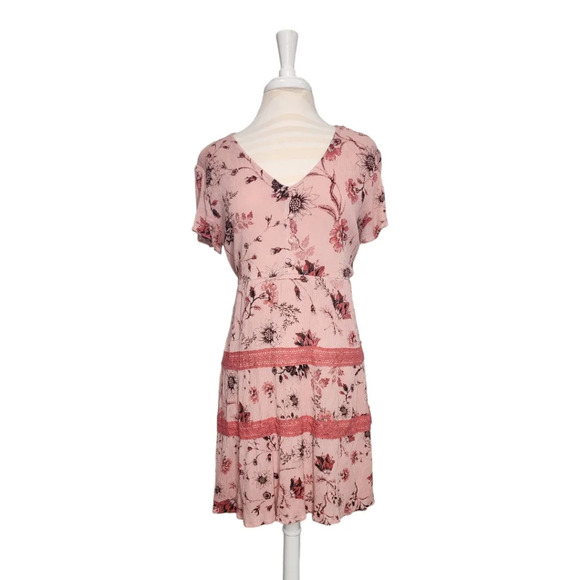 Maurices Pink Floral Lace Trim Baby doll Dress Size M - Picture 2 of 11